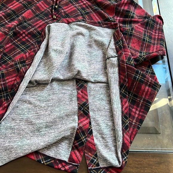 John Mark plaid drawstring cowl neck tunic - Picture 7 of 11